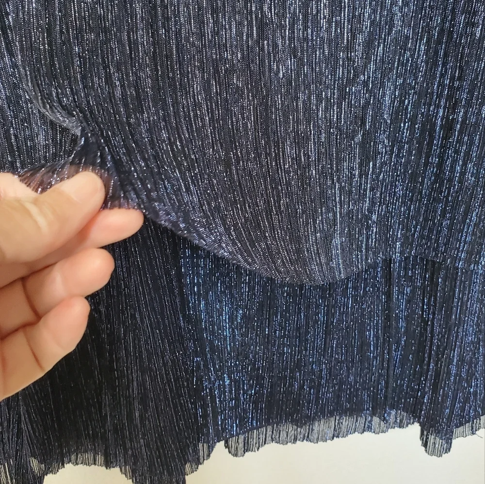 Jessica Howard Blue Metallic Cocktail Dress. Size 18W - Picture 6 of 9